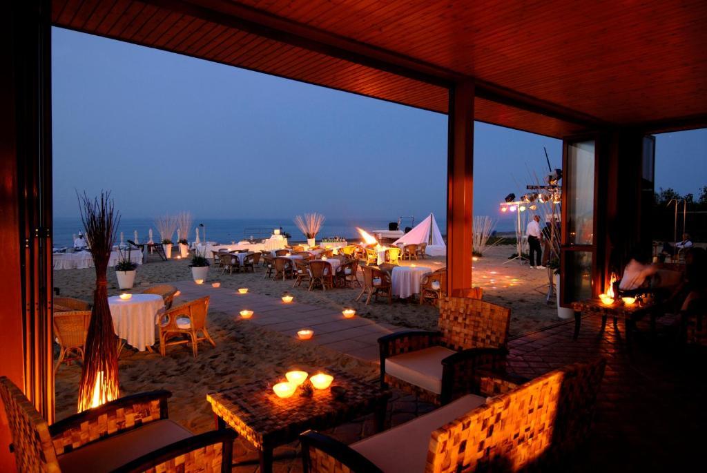 Hotel President Silvi Marina Bilik gambar