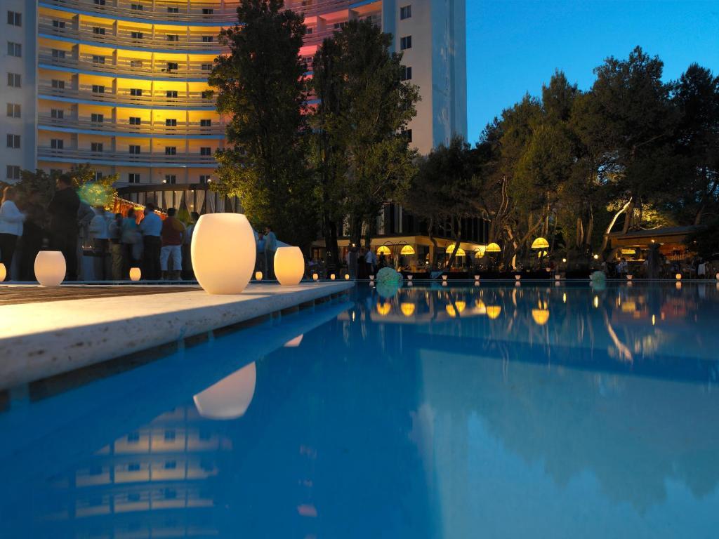 Hotel President Silvi Marina Bilik gambar